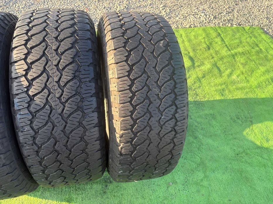 Anvelope Iarna 255/60/18 General