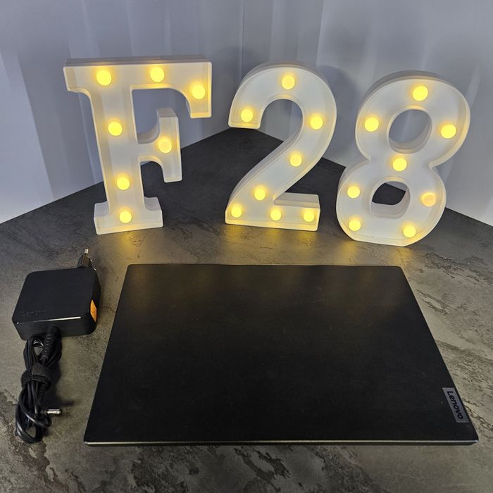 Amanet F28: Laptop Lenovo V14 G2 ITL (N)