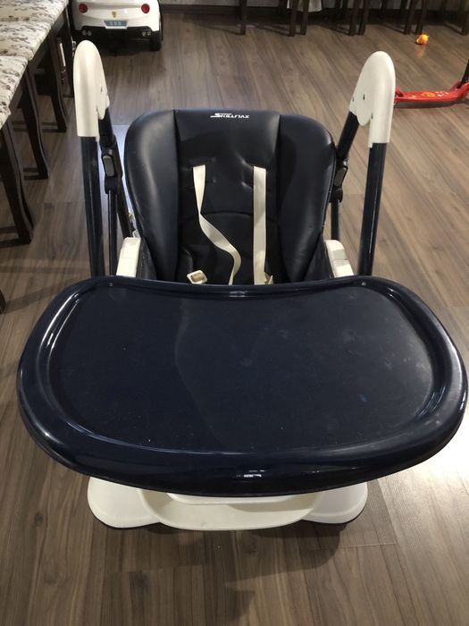 Продам детский стульчик для еды