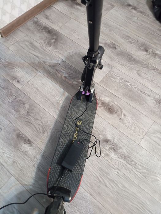 Продам электро самокат