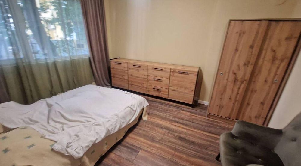 Дава се под наем Двустаен апартамент в Варна, Гръцка махала - 55 кв.м за 450 € - Снимка #3