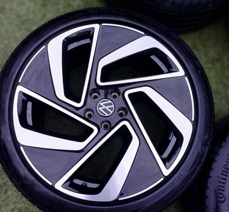 Volkswagen id7 джанти 20 цола
