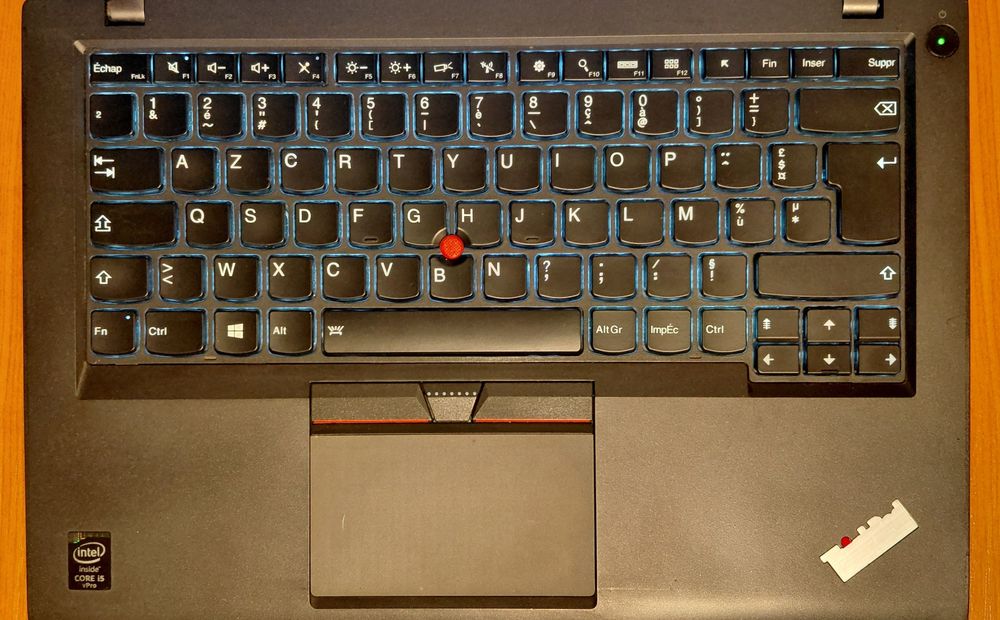 Laptop Thinkpad T450s 14"  i5 5300u 12gb ram 256gb ssd SIM 4G