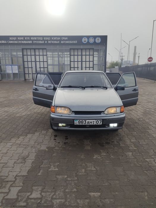 Продам машина 2115