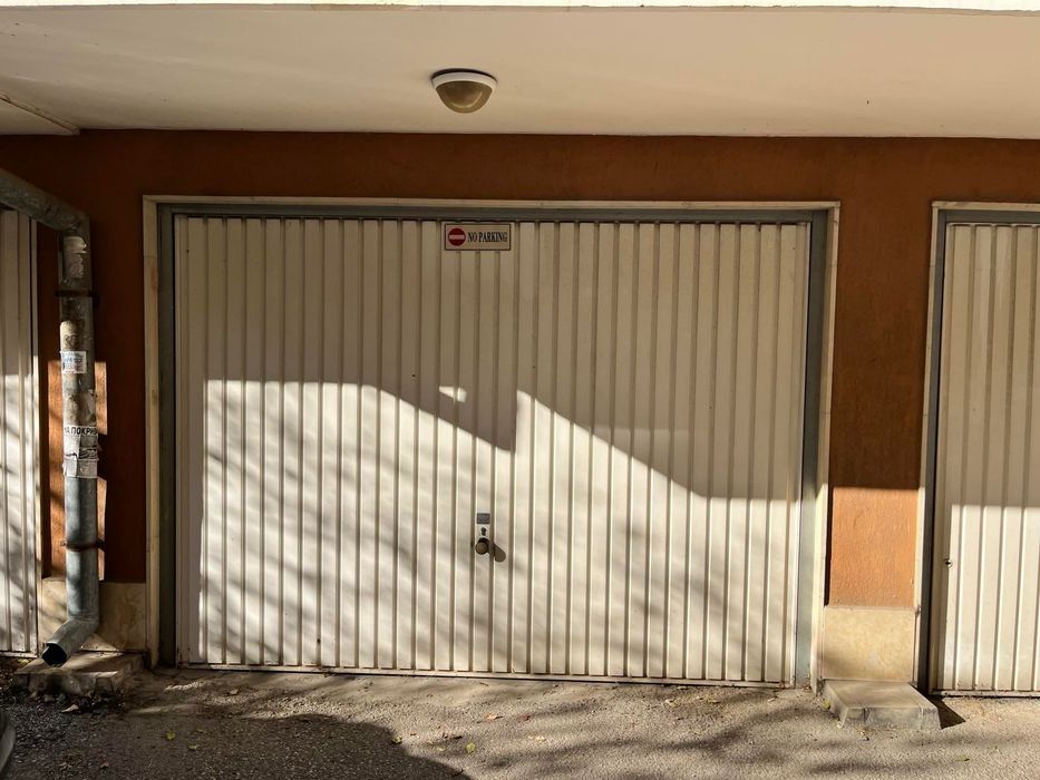 Продава се Тристаен апартамент в София, Манастирски ливади - 94 кв.м за 2341 €/кв.м - Снимка #11