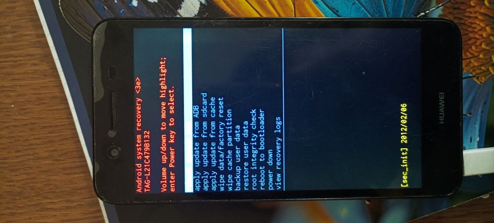 Продам Хуавей рабочий , но требует ремонта