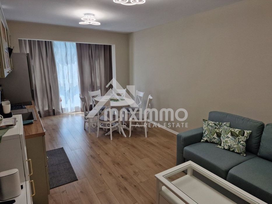 Продава се Четиристаен апартамент в Варна, Чайка - 84 кв.м за 1579 €/кв.м - Снимка #4