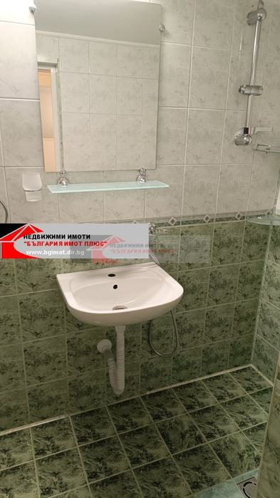 Дава се под наем Етаж от къща в София, Горубляне - 90 кв.м за 586.5 € - Снимка #10