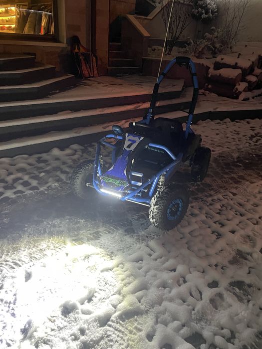 Тунинговано малко електрическо бъги