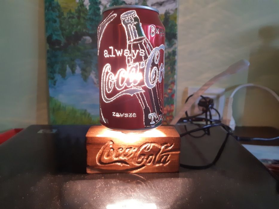 Декоративни лампи ръчна изработка на известни брандове напитки.