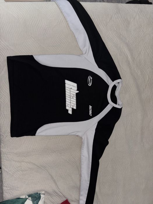 Мъжки дрехи - нови и малко носени в ново състояние.