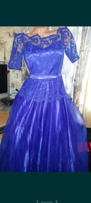 Продам новые платья!