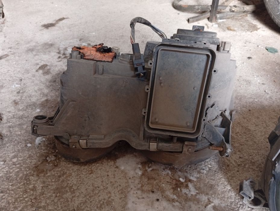 Фары от Мерседес W210 рейстаил.