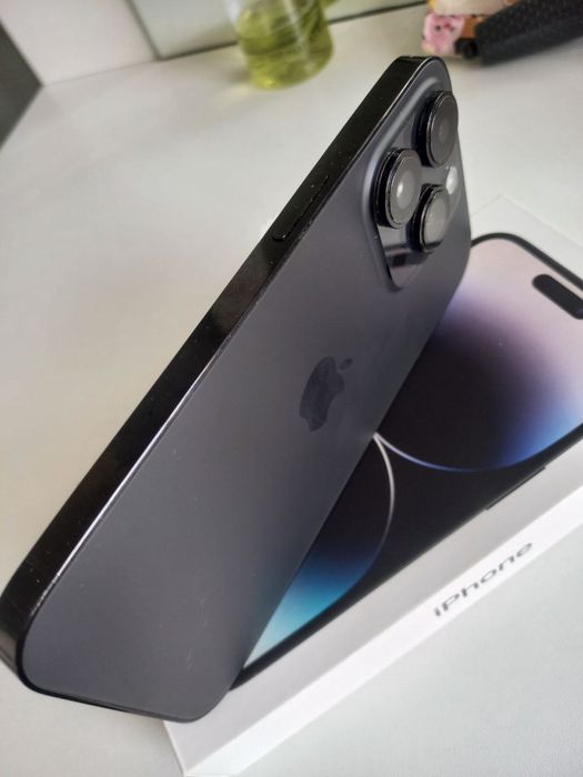 Продам Iphone 14 pro 256gb