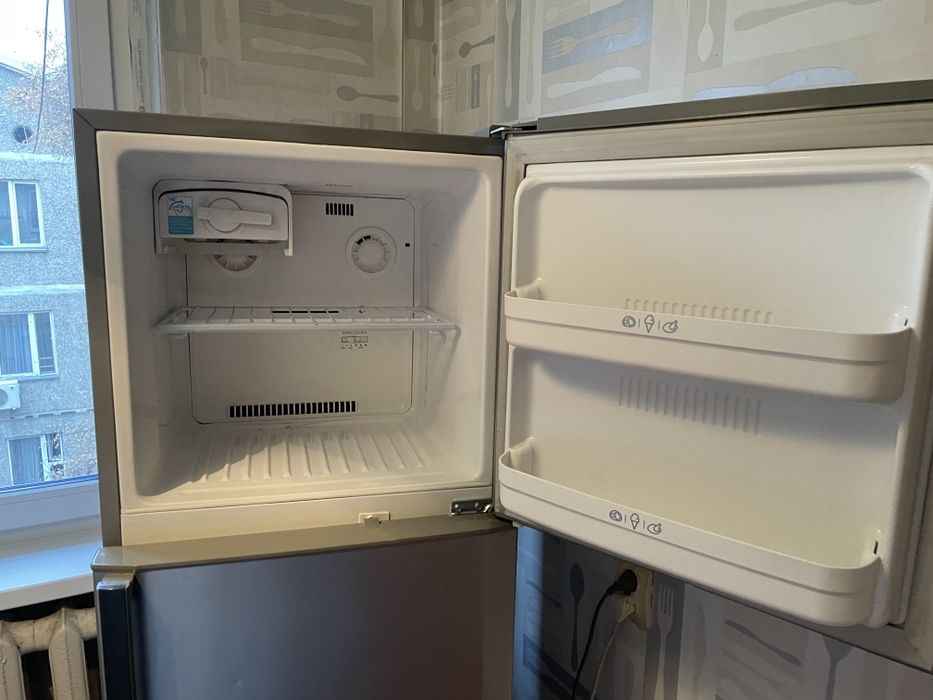 Холодильник LG б/у