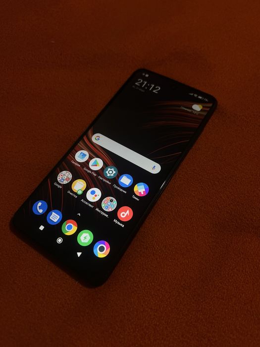 Продам телефон.