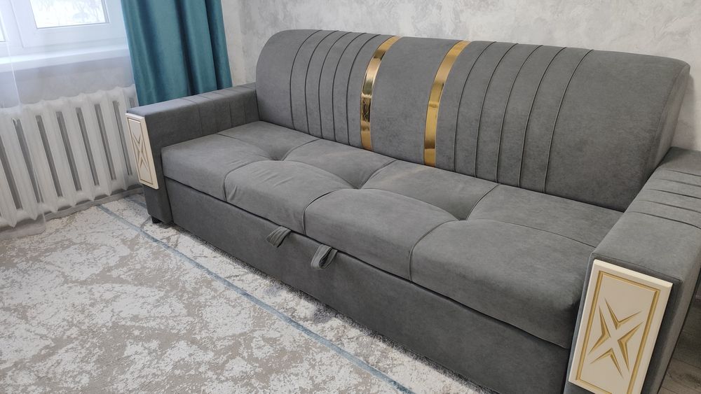 Диван  кровать 3-х местный