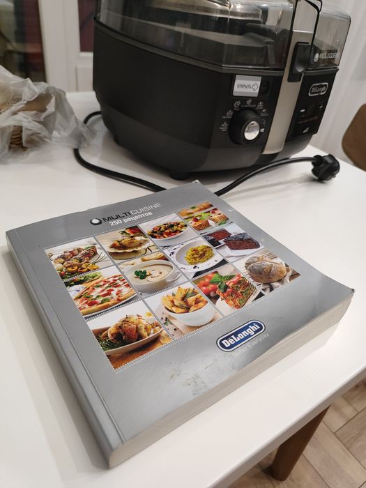 Мультиварка Delonghi