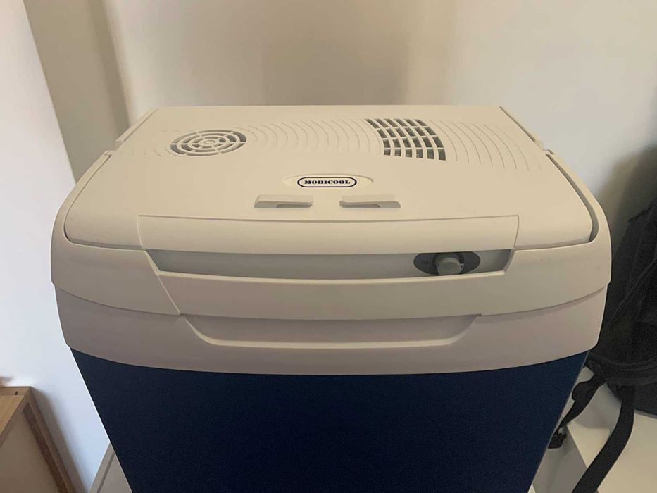 Lada frigorifica auto Mobicool MS30, 12/230 V, 29L, Alb/Albastru