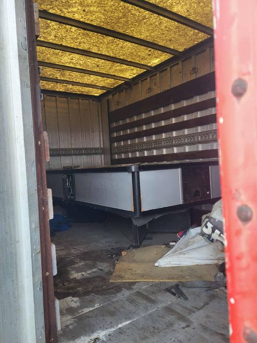 Фургон подходящ за склад