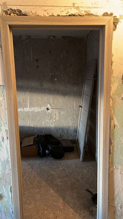 Ппродам межкомнатную дверь