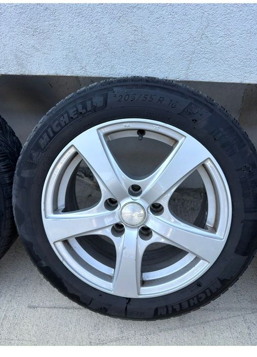 4 алуминиеви джанти 16 цола + зимни гуми Michelin 205/55 R16