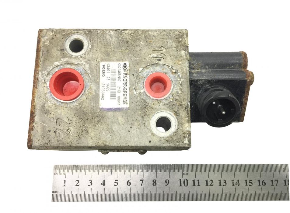 21083662 Supapă de ridicare a axei, axa portanta VOLVO,KNORR-BREMSE FH12, FH16, NH12, FH, VNL780 (1993-2014) VOLVO