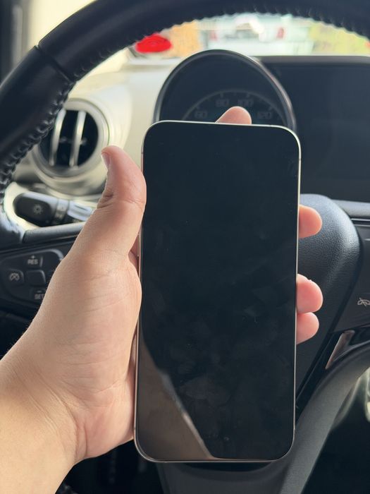 Iphone 15pro max sotiladi