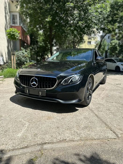 Mercedes-Benz E Mercedes-Benz E 2017 Sedan 2.0 Benzina , masina achizitionata Tiriac