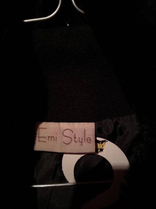 Дамско вълнено палто размер 44