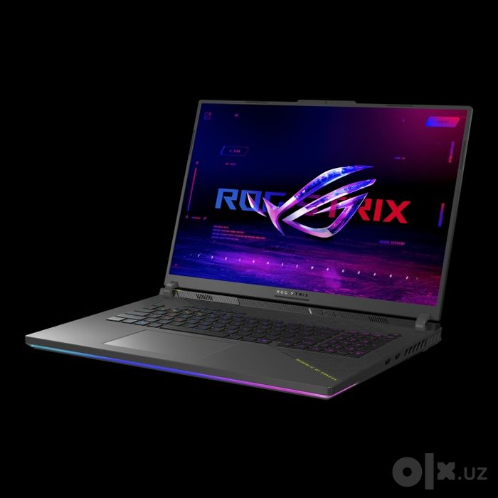 ASUS ROG Strix G18 (2025) G814FP-WS96
Professional