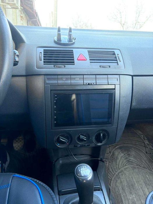 Мултимедия универсална 7 инч| Carplay & Android Auto | 4 RAM/32 ROM |Android 13.0 | Бонус камера!