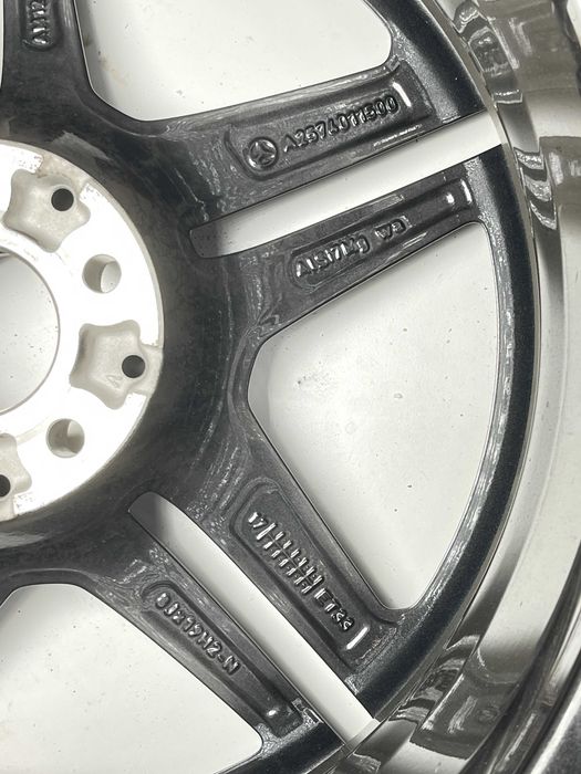 Джанти Mercedes CLS 257 19 цола