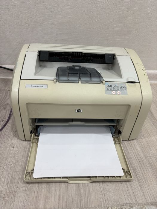 Лазерный принтер HP 1018