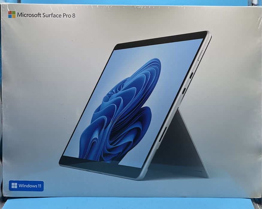 НОВ!!! Таблет Microsoft Surface Pro 8