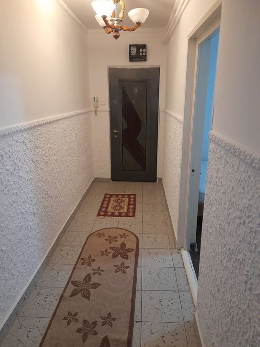Inchiriez apartament cu doua camere in Zona industrială