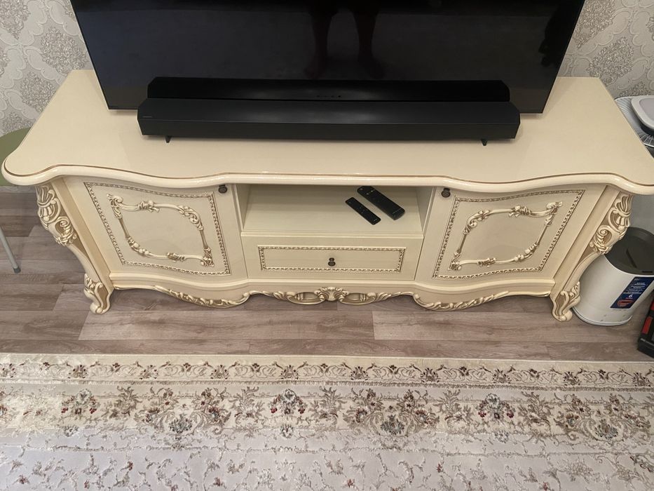 Продам подставку для телевизора