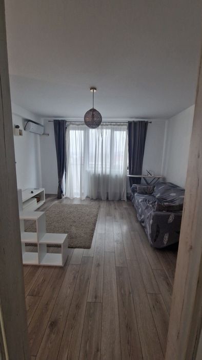 Închiriez apartament 3 camere – termen lung | Valea Lupului (lângă Res