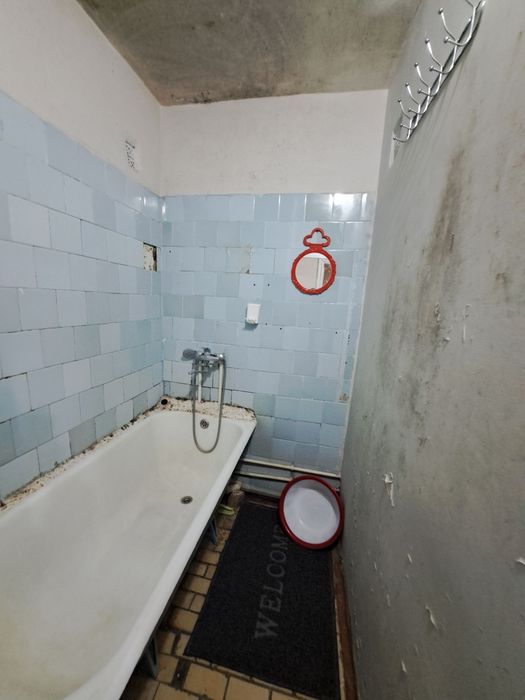 Ижарага берилади 2хона 3-этаж 64-Мактаб Фемили Парк