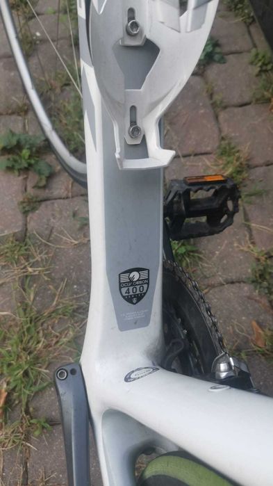 full carbon canyon 1200e  / trek madone 600e