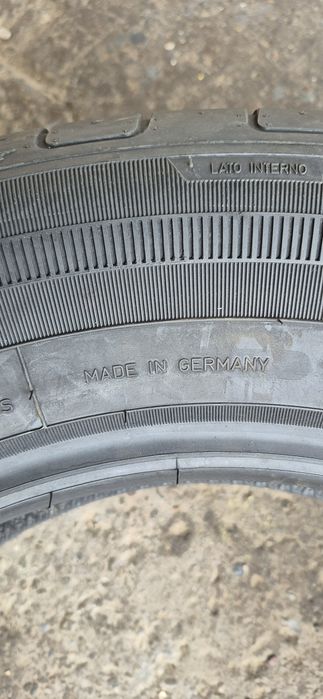 2 anvelope vara ca noi Goodyear 215/65/17.Pretul este pe bucata.