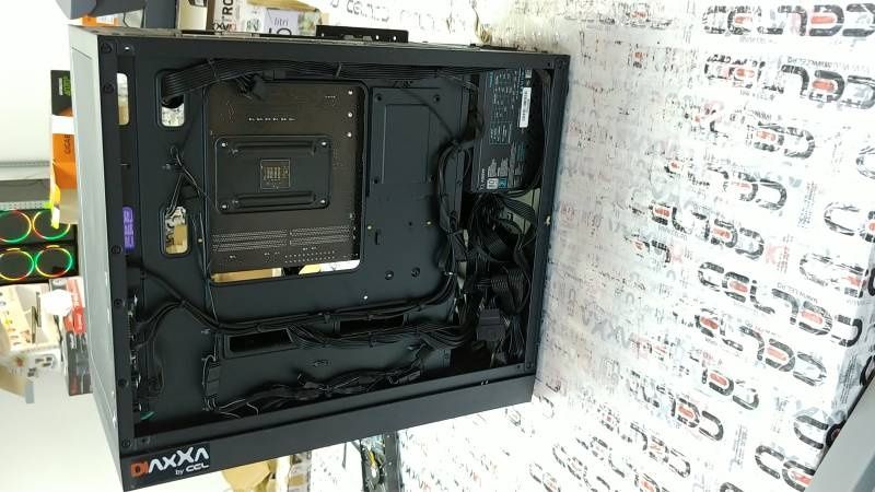 Vând PC gaming ieftin