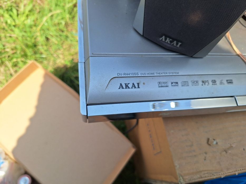 Home cinema sistem 5+1 AKAI