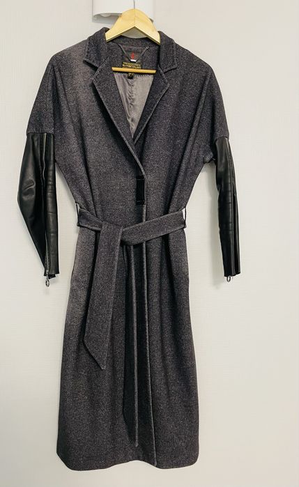 Пальто Massimo dutti