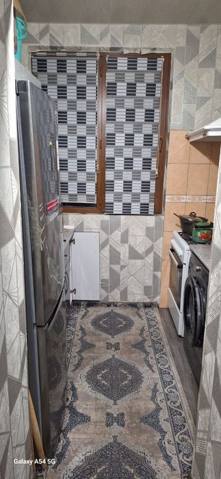 Продается квартира 2-х комнатная.Азербаджанский центр.