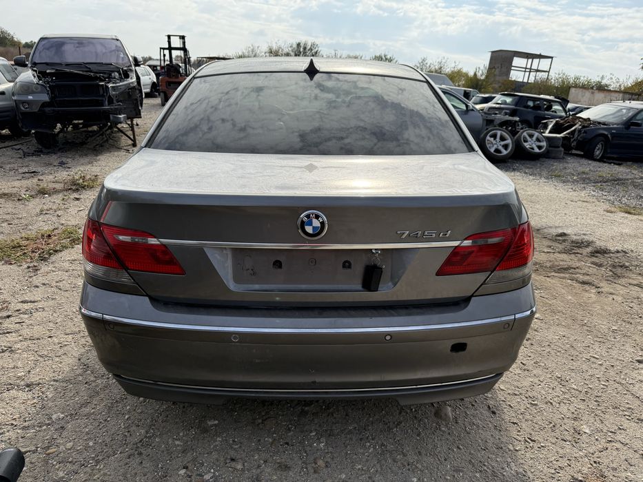 BMW 745d на части 330 кс