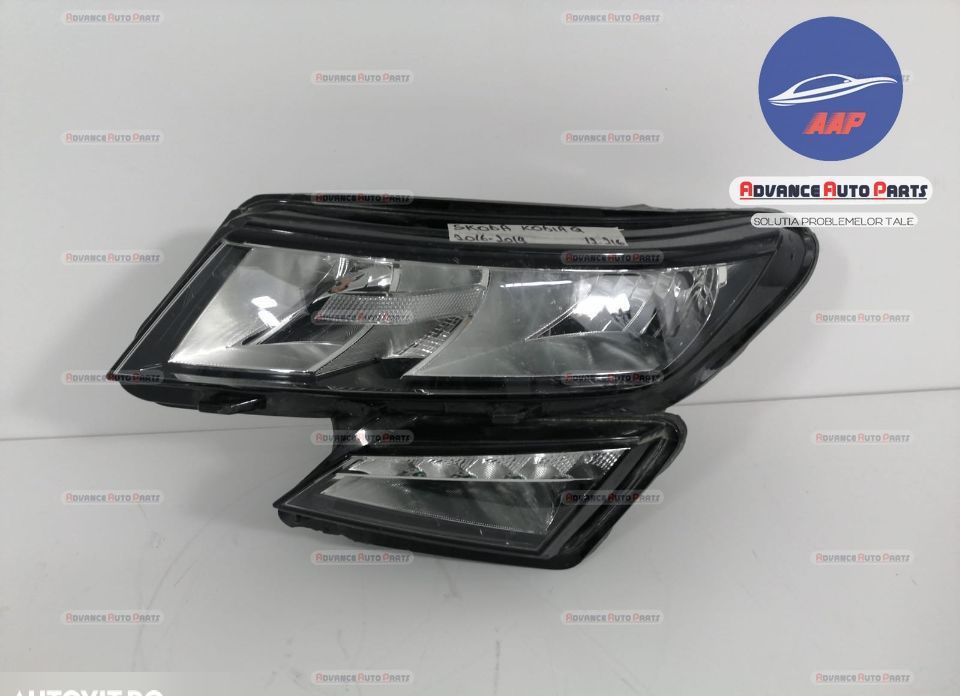 Ляв фар оригинален с халогенни и LED светлини Шкода Кодиак / Skoda Kod