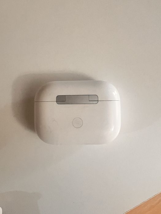 Air pods 2 pro зарядно