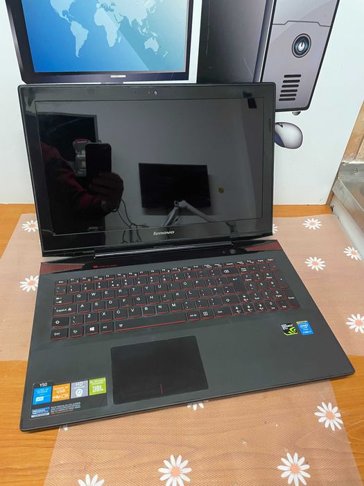 Laptop gaming Lenovo Y50, I7 4710HQ, 16 Gb, Display 4k, garantie