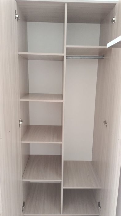 Шкаф сатылады почти новый